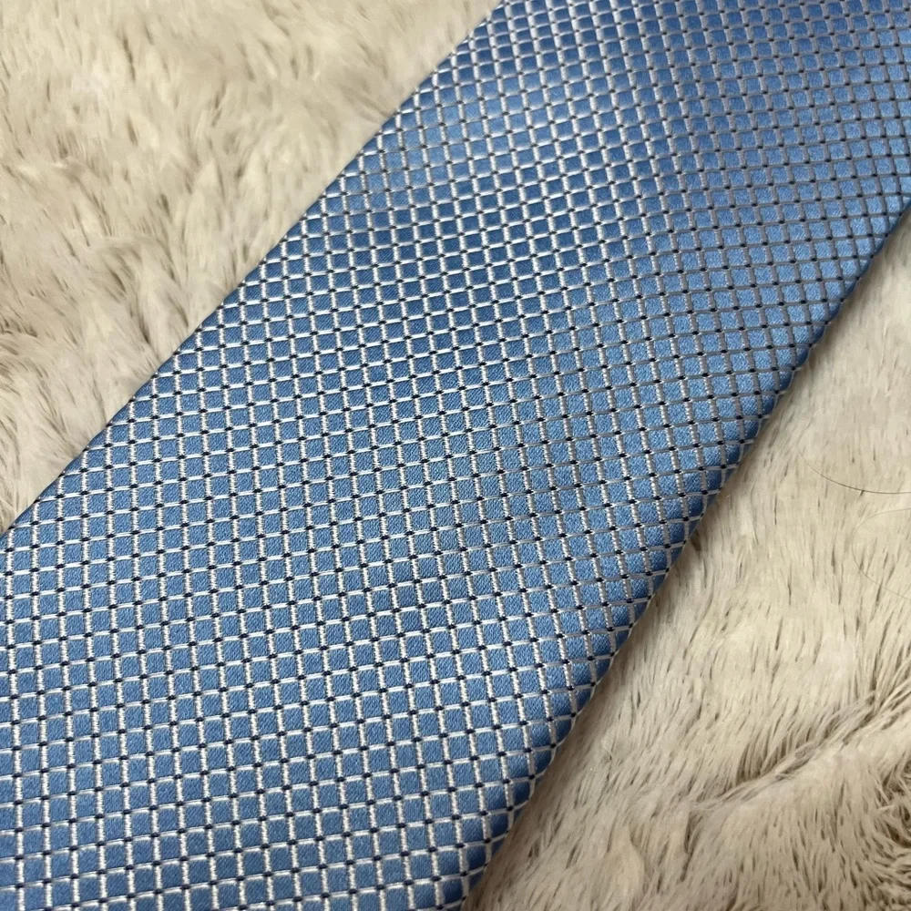 Blue Pattern Tie - Picture 2 of 3
